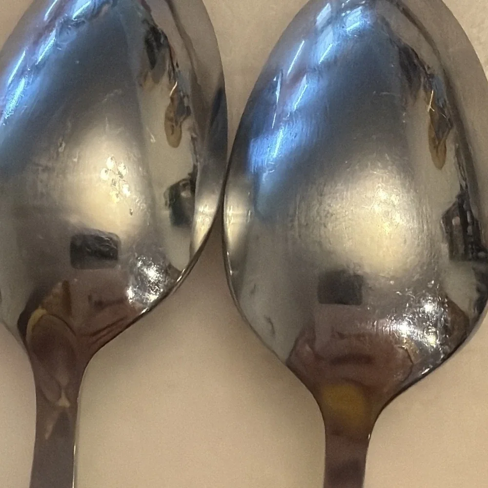 Set of 2 Oneida 